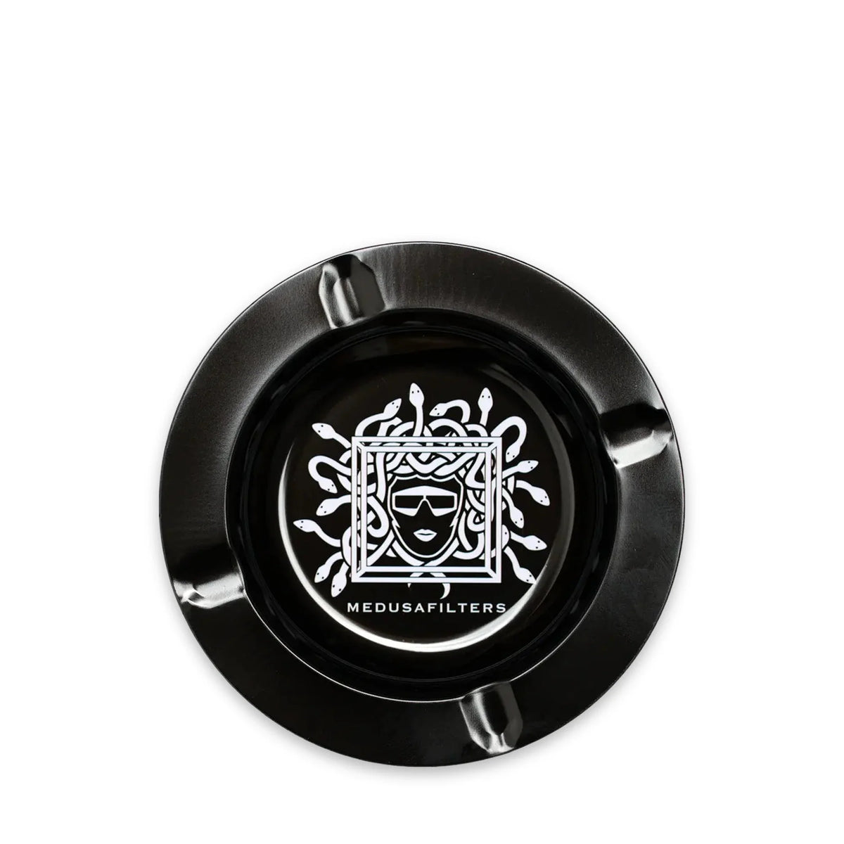 Medusafilters Aschenbecher BLACK: runde Metallschale mit Medusa-Logo und Ablagen am Rand, Ø 138 mm