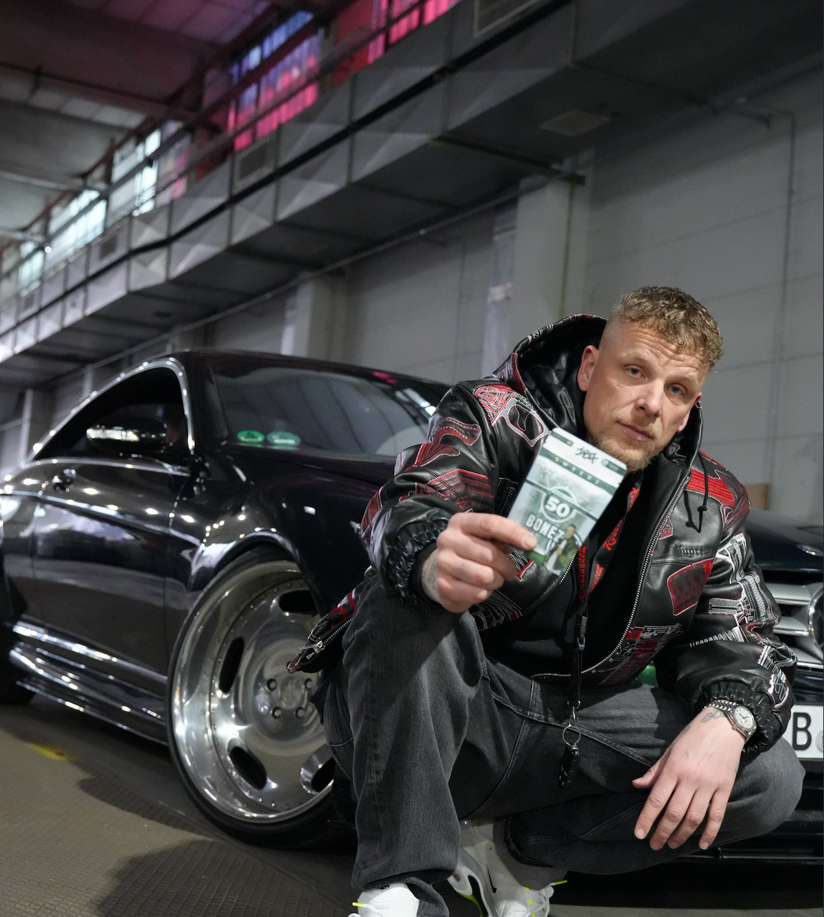 BONEZ MC mit seiner 50er-Packung der 187 Straßenbande Edition