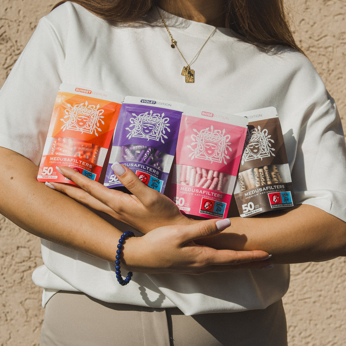 Vier 50er-Packungen Medusafilters Aktivkohlefilter in SUNSET, VIOLET, ROSÉ und ORGANIC
