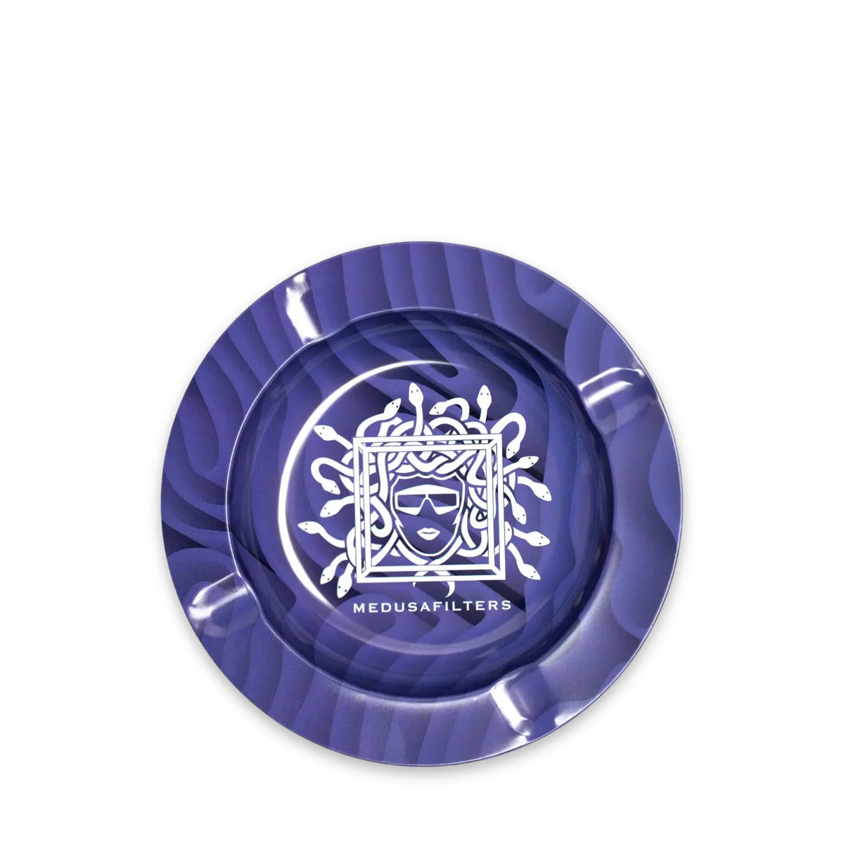 Medusafilters Aschenbecher VIOLET: runde Metallschale mit Medusa-Logo und Ablagen am Rand, Ø 138 mm