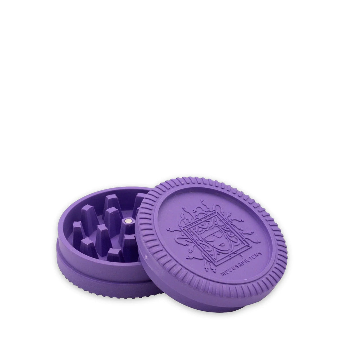 Medusafilters Grinder VIOLET, 62 mm, geöffnet: Deckel und Mahlkammer mit Zähnen